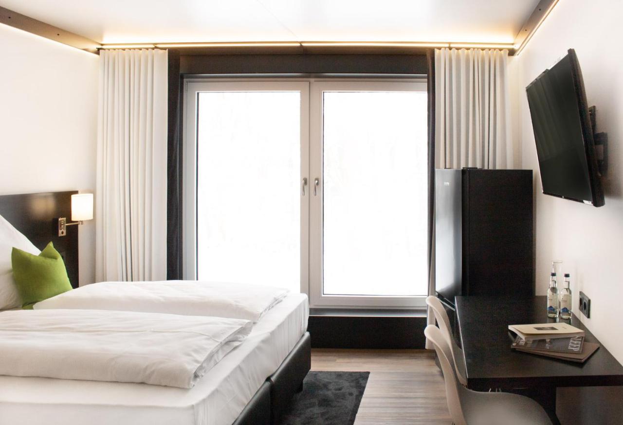 Men Hotel By Wmm Hotels Менген Экстерьер фото