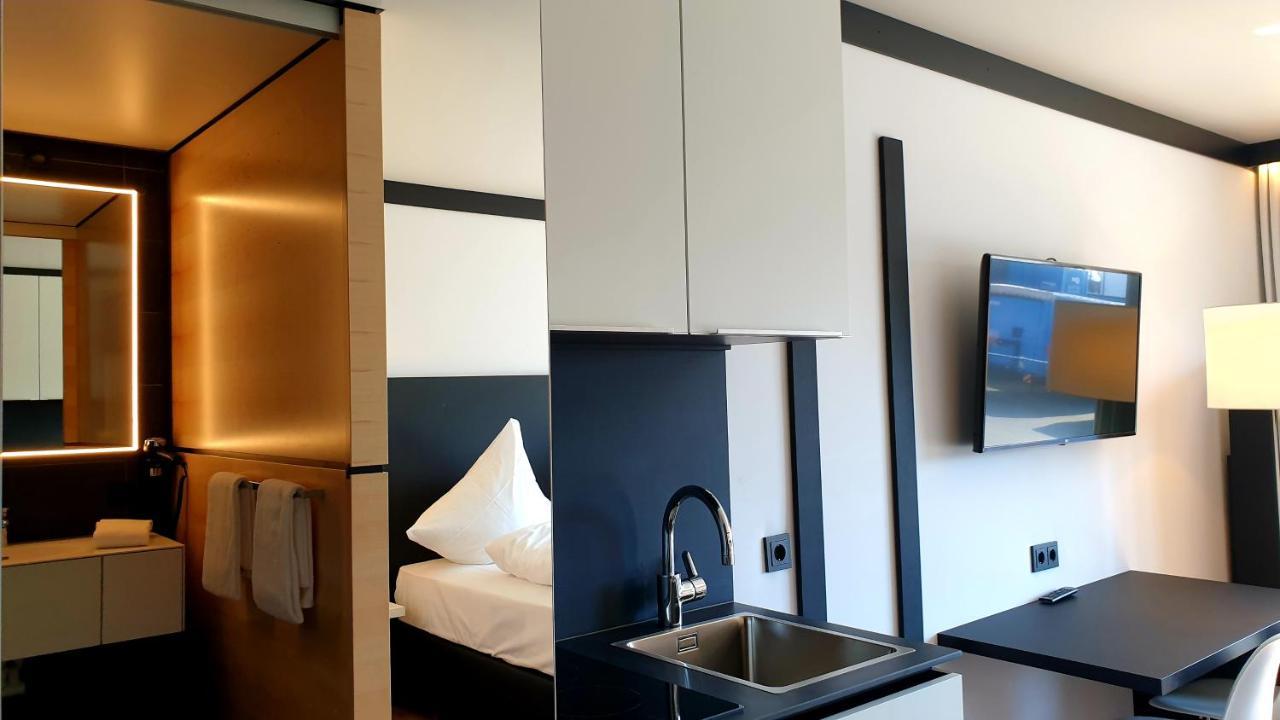 Men Hotel By Wmm Hotels Менген Экстерьер фото